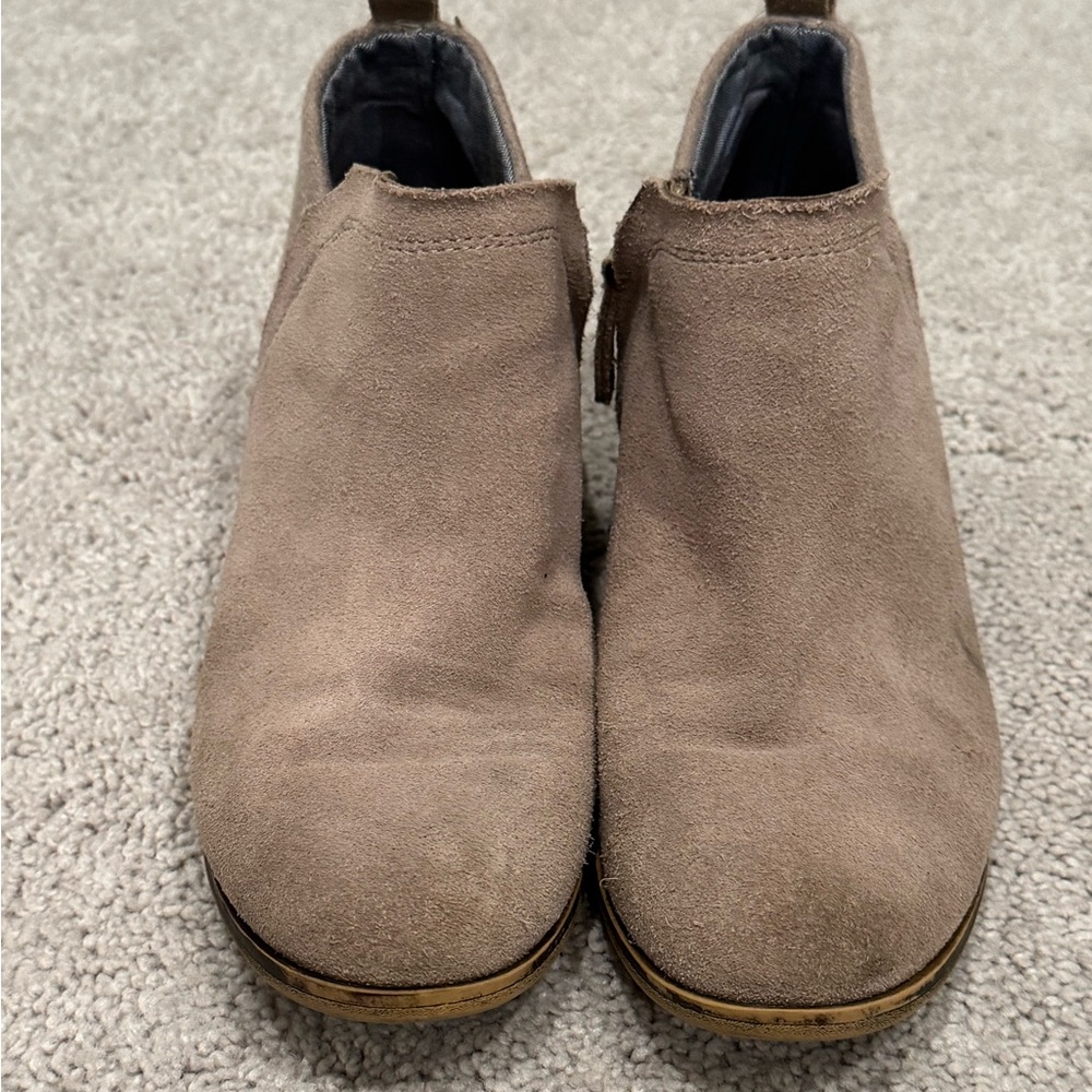 Toms booties size 5.5 - Picture 2 of 7
